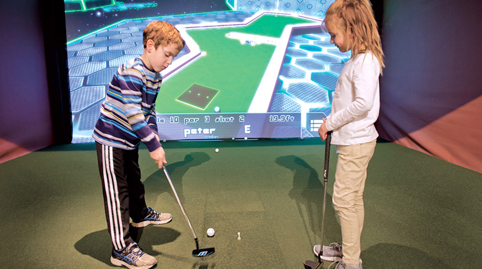 indoor-kids-mini-golf
